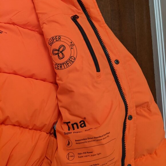 TNA womens the super puff jacket in orange in size small - Picture 6 of 13